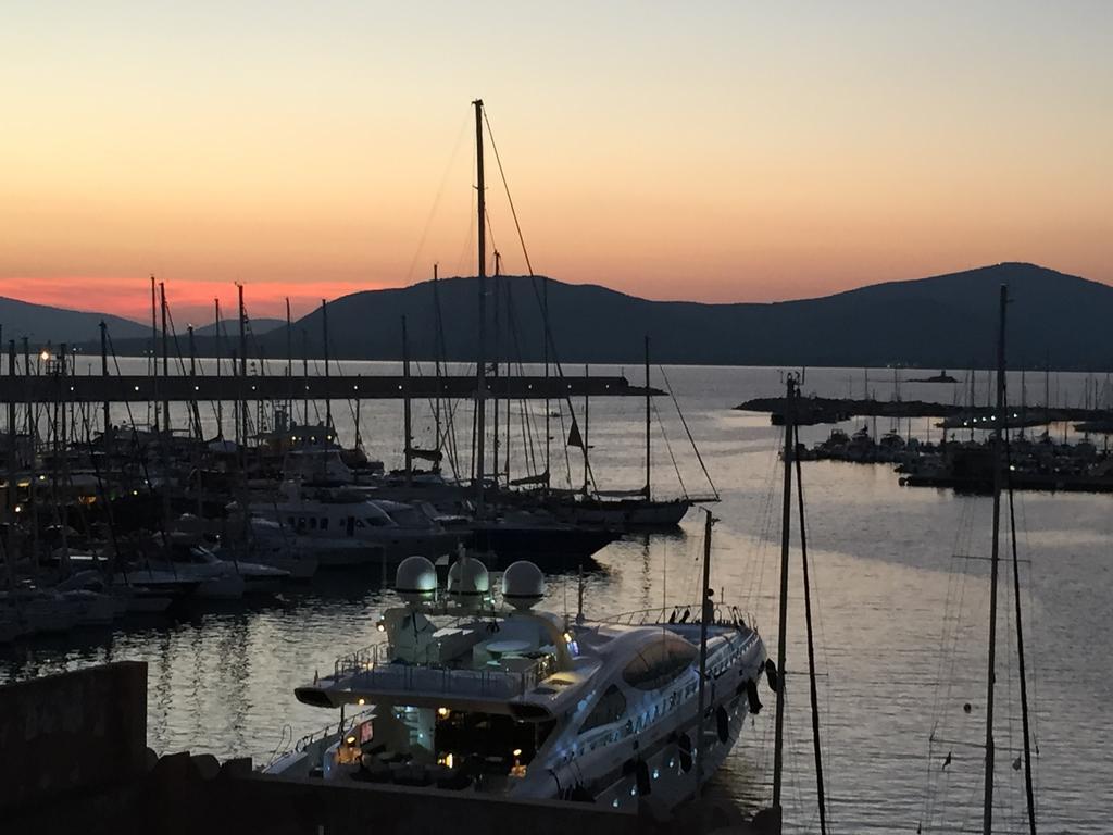 La Terrazza Sul Porto - Guest House Alghero Exterior foto